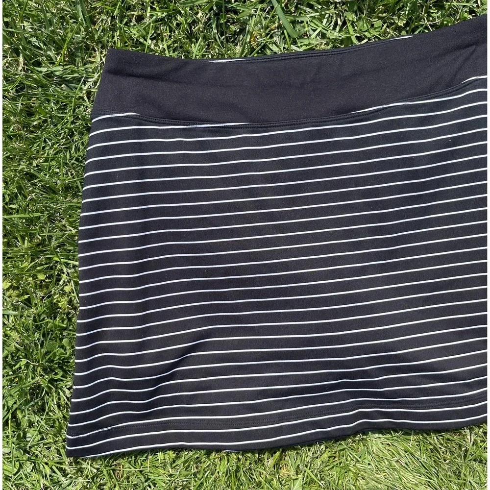 Athleta Skort Womens Small Black White Striped Athletic‎ Running Tennis Stretch